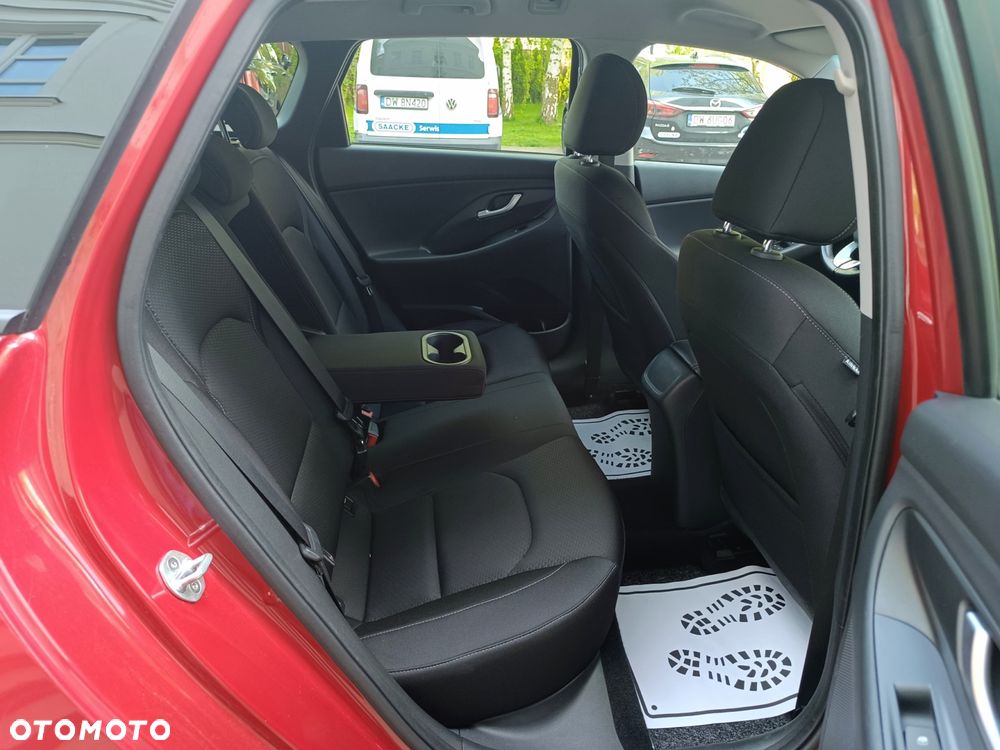 Hyundai i30 blue Kombi 1.6 CRDi Style - 36