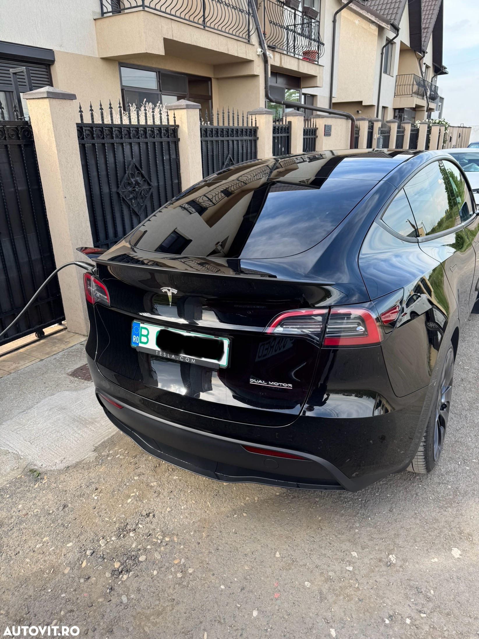 Tesla Model Y Performance - 11