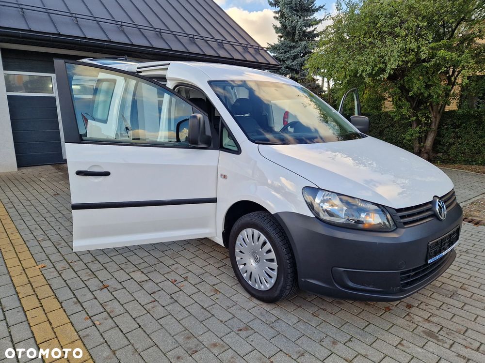 Volkswagen CADDY MAXI - 26