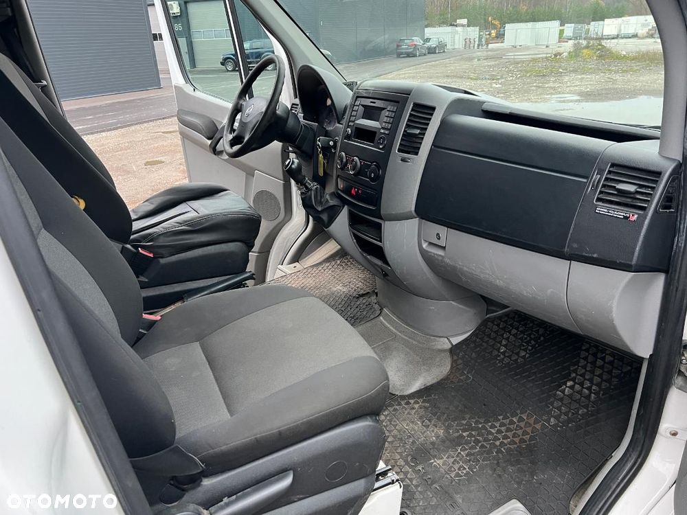 Volkswagen Crafter - 17