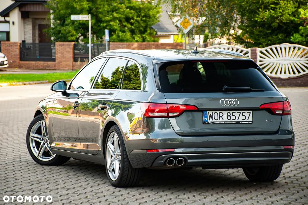 Audi A4 Avant 2.0 TDI Quattro S tronic - 5