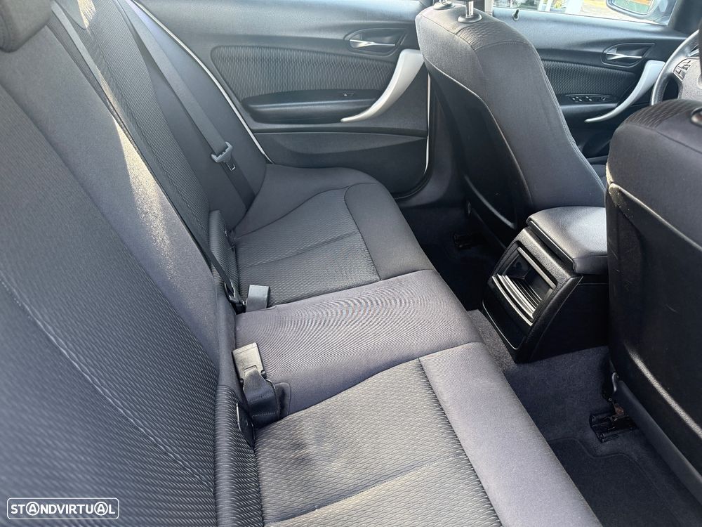 BMW 116 d EfficientDynamics Edition Urban Line - 13