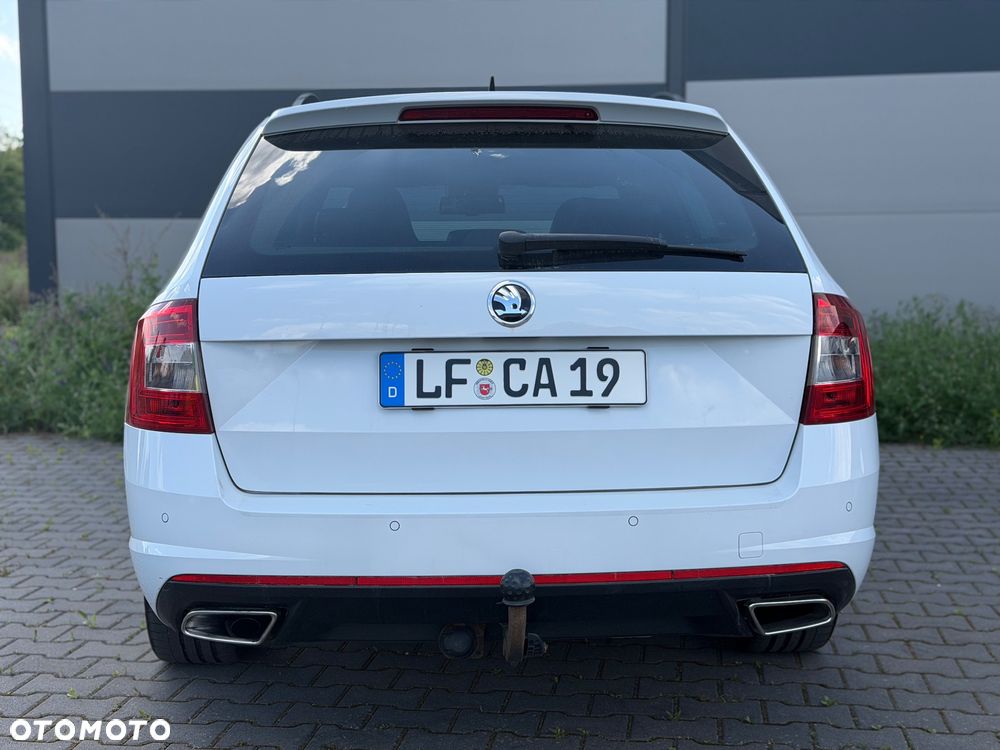 Skoda Octavia 2.0 TDI 4x4 RS Challenge DSG - 11