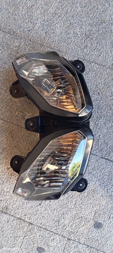 KAWASAKI ER6F ER-6F LAMPA PRZÓD REFLEKTOR 2015 - 13