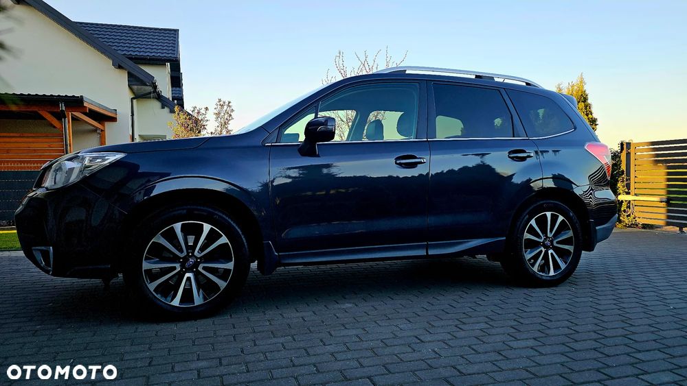 Subaru Forester 2.0XT Platinum Lineartronic - 9