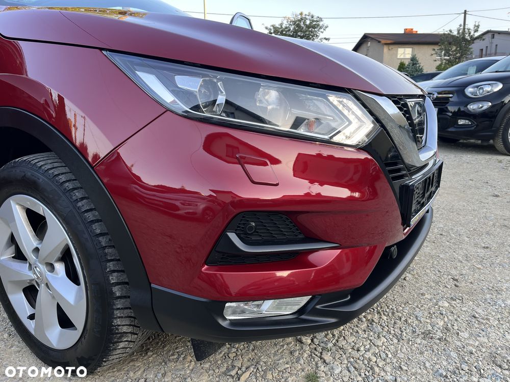 Nissan Qashqai 1.6 DIG-T N-Connecta - 26
