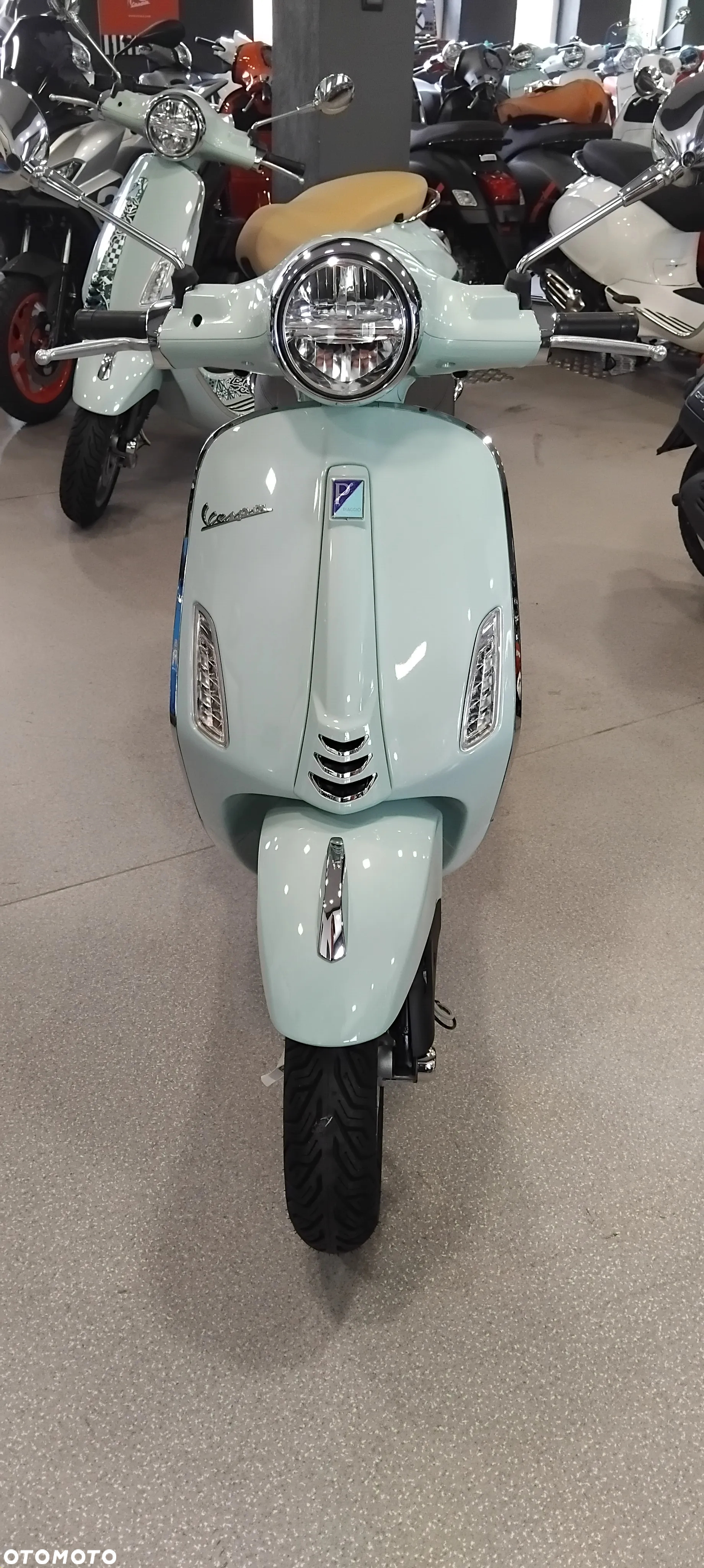 Vespa Primavera - 6