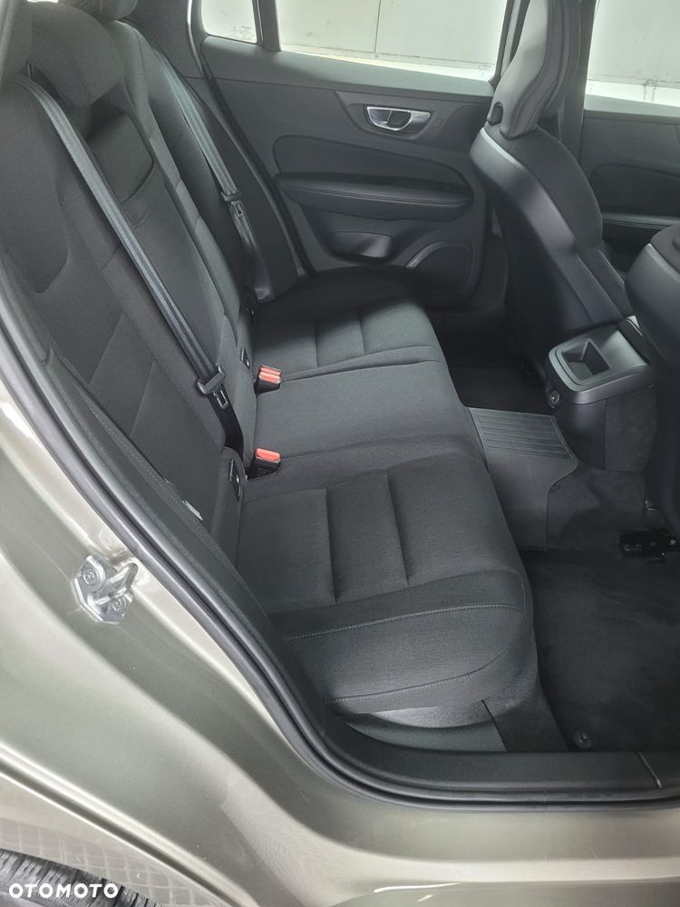 Volvo V60 - 15