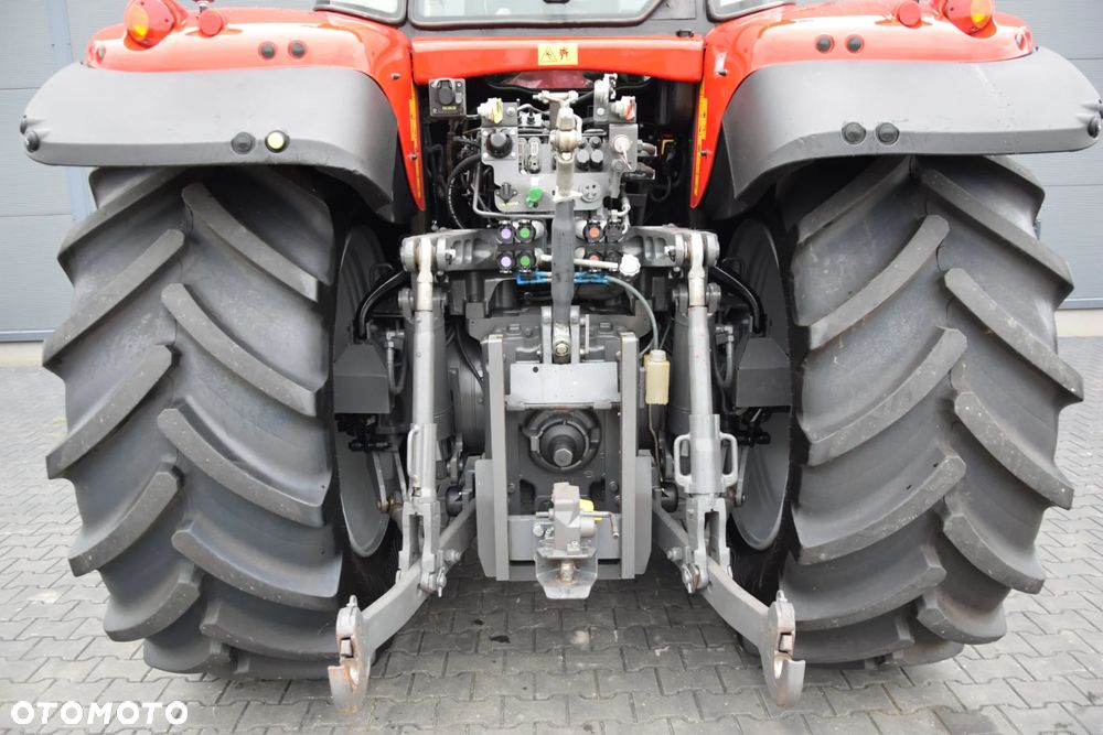 Massey Ferguson 7624 Dyna-6 - 9