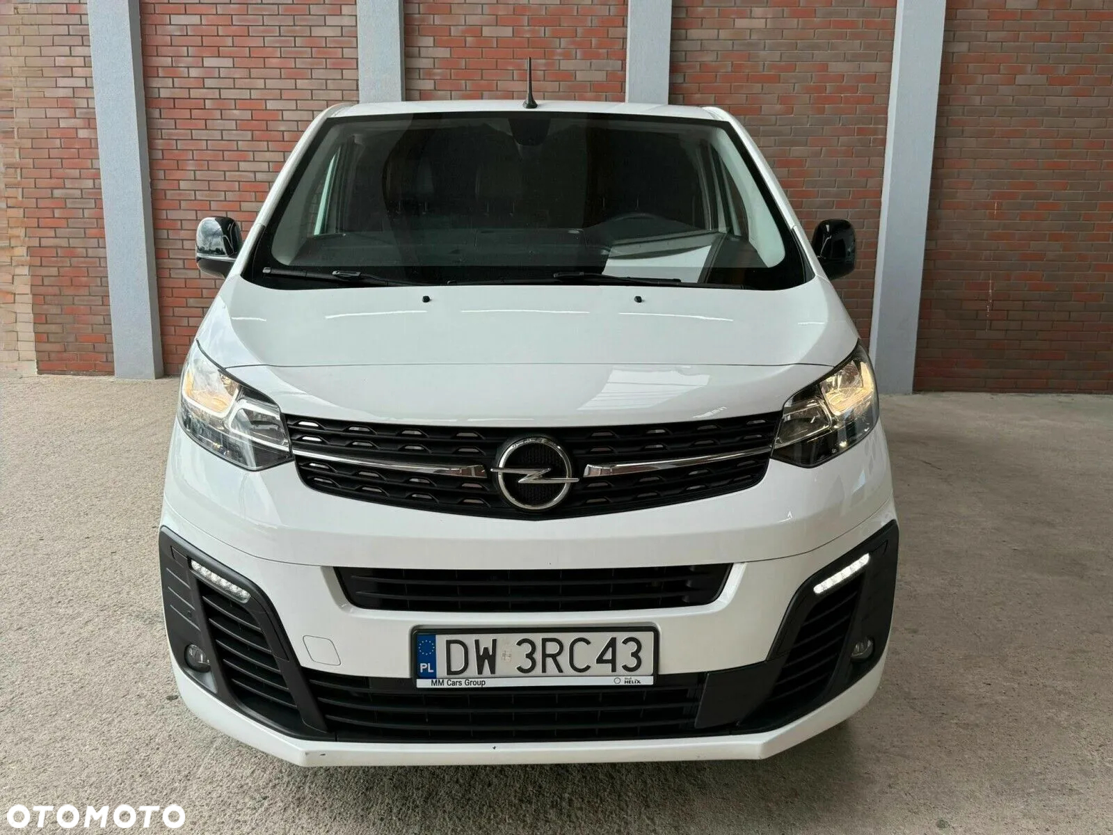Opel Vivaro 2.0 145KM Extra Long 3,1t Enjoy - SalonPL - 1Właściciel - ASO - 8