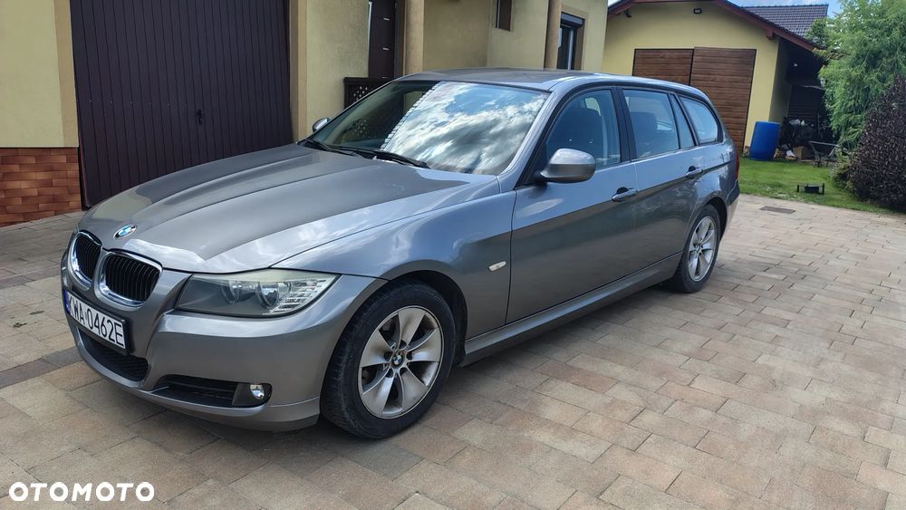 BMW Seria 3 318i - 2