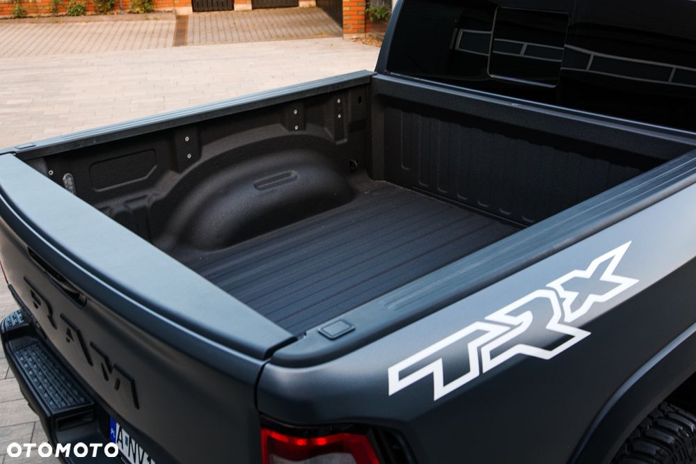 RAM 1500 TRX - 12