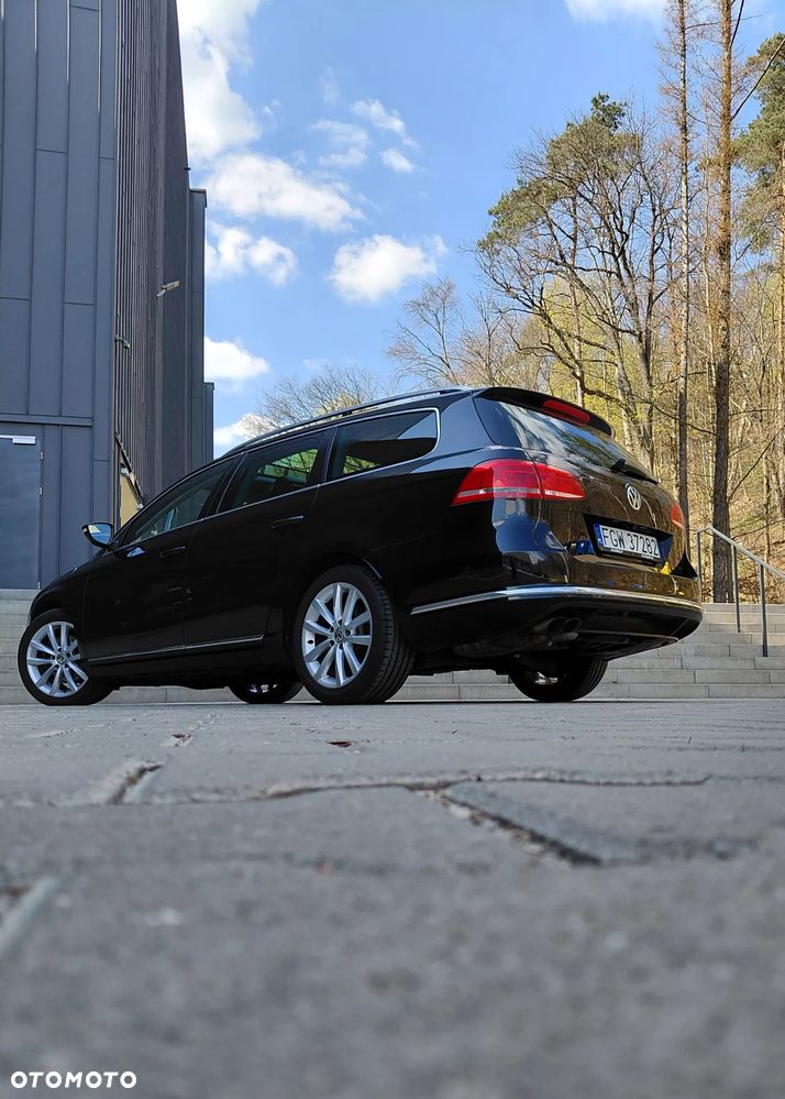 Volkswagen Passat - 37