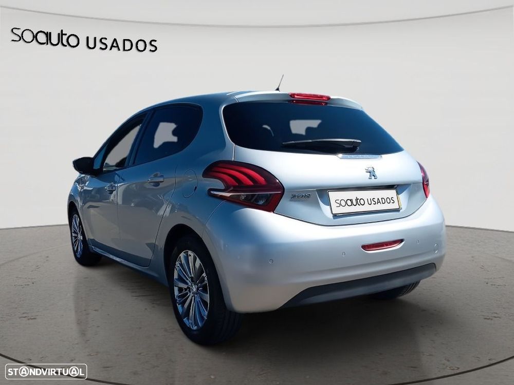 Peugeot 208 1.6 BlueHDi Style - 6