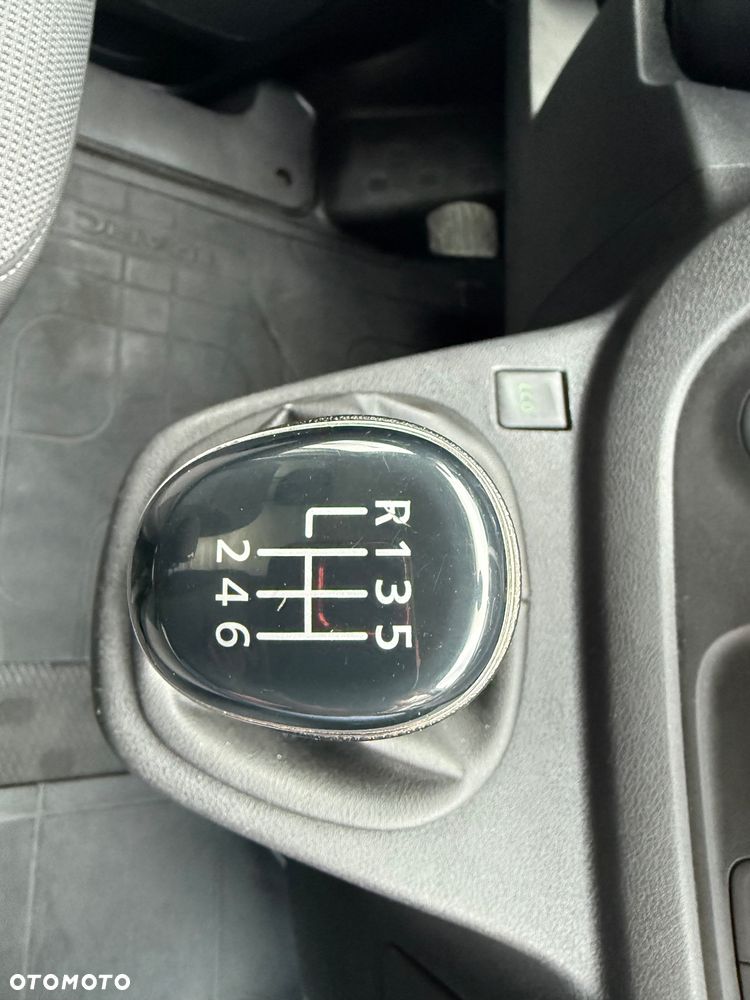 Renault TRAFIC - 14