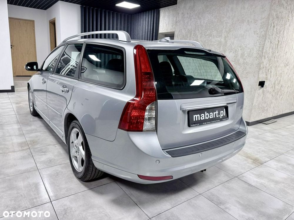 Volvo V50 DPF DRIVe Momentum - 11