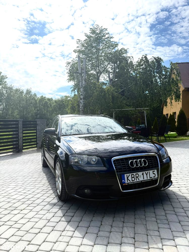 Audi A3 Sportback 2.0 TDI DPF Ambition - 1