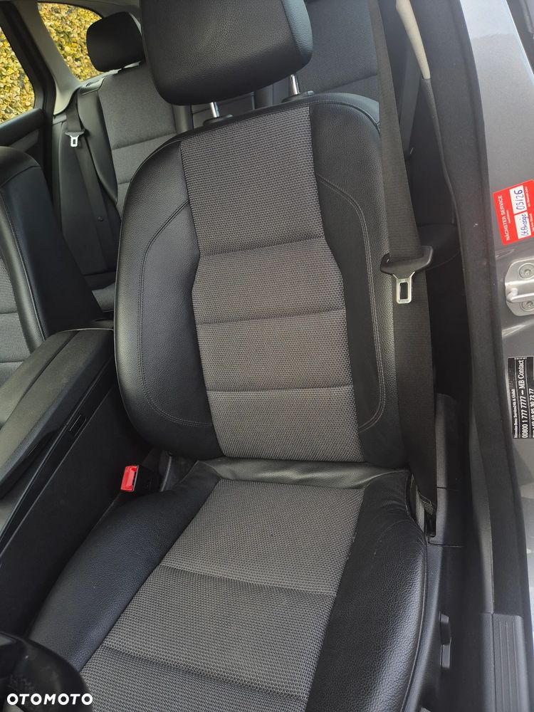 Mercedes-Benz Klasa C 180 BlueEFFICIENCY Avantgarde - 13