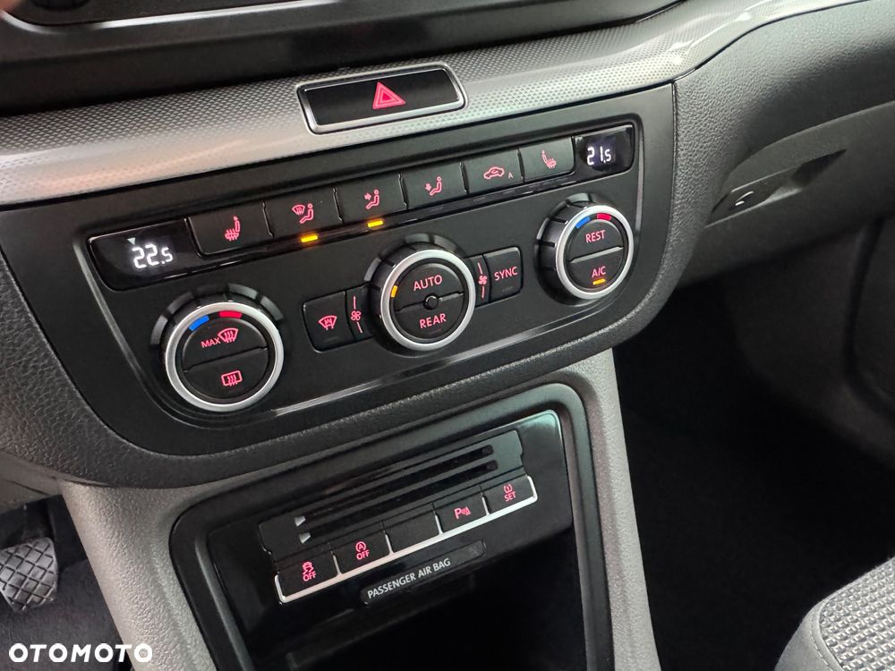 Volkswagen Sharan 2.0 TDI BlueMotion Technology Highline - 32