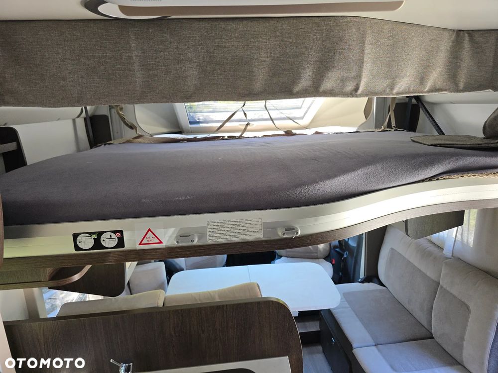 Ford Benimar Tessoro 442 - 29