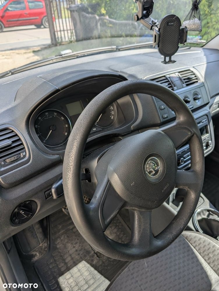 Skoda Fabia 1.4 16V Ambition Plus - 12