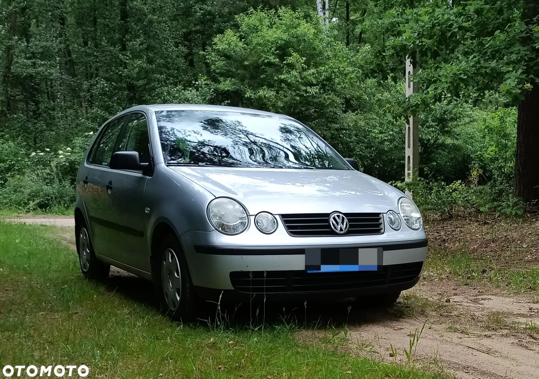 Volkswagen Polo 1.4 16V Comfortline - 1