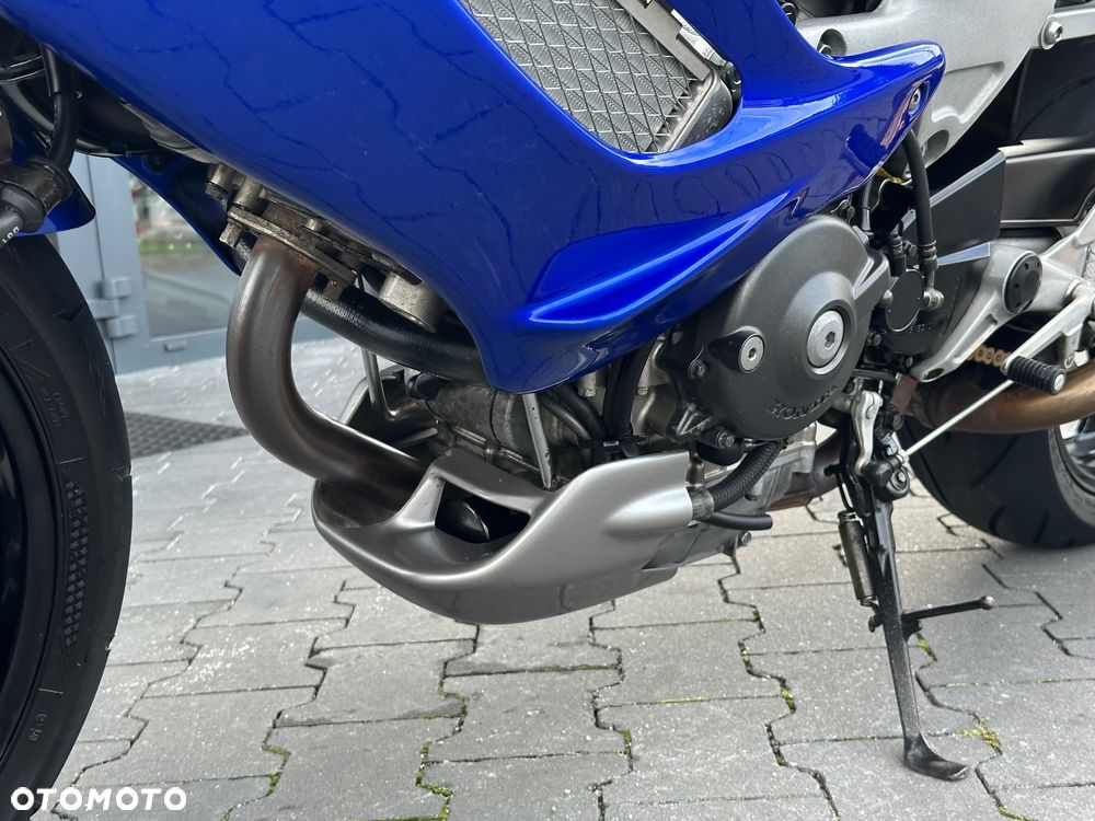 Honda VTR - 37