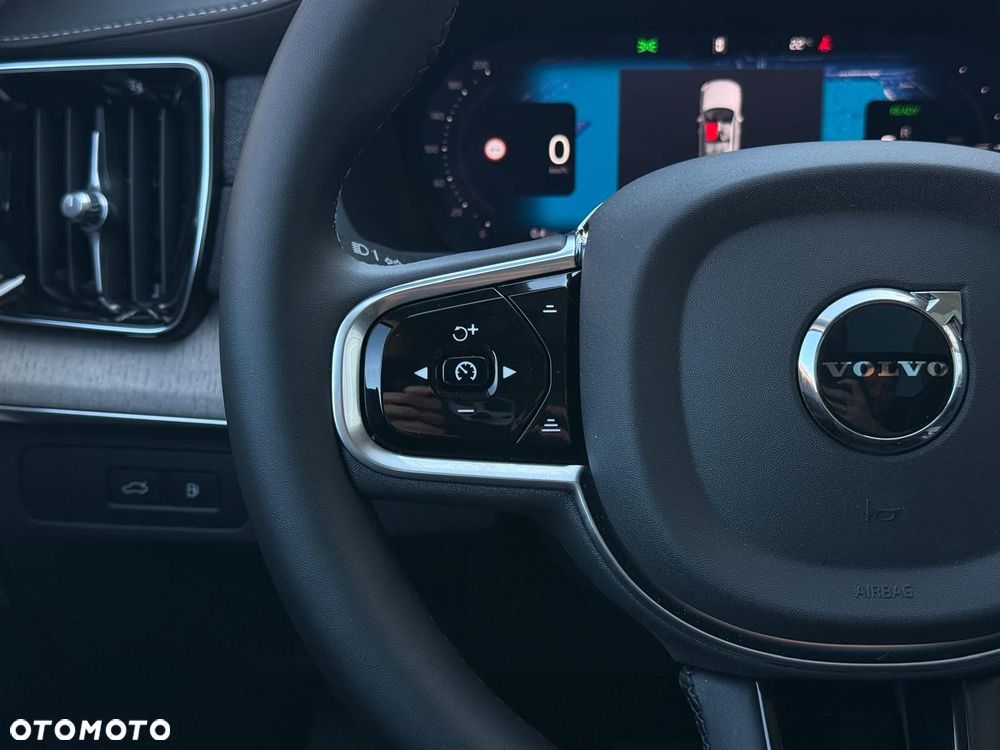 Volvo XC 90 T8 AWD Plug-In Hybrid Ultra Dark 7os - 14
