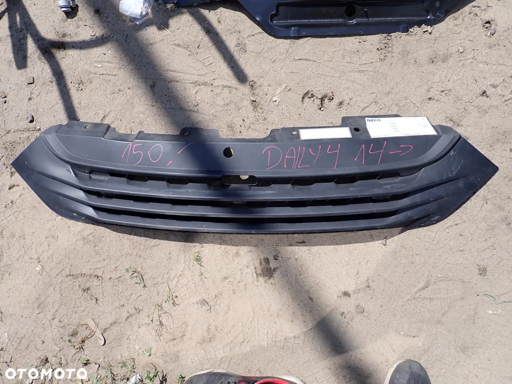 IVECO DAILY GRILL ATRAPA - 1