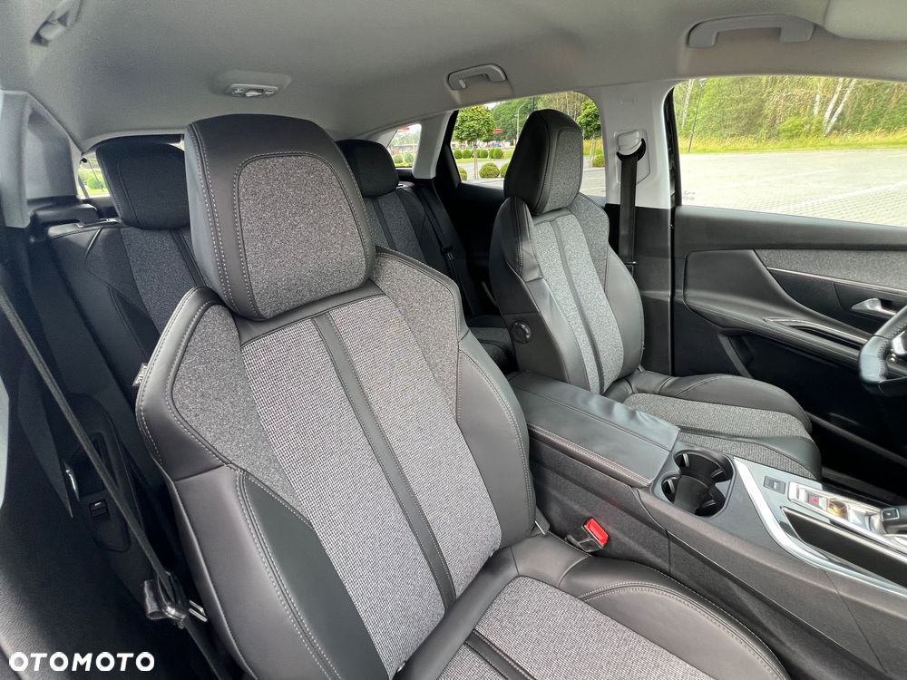 Peugeot 3008 HDi FAP 115 EGS6 Stop&Start Business-Line - 28