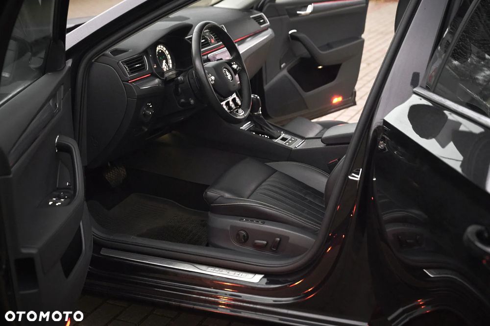 Skoda Superb 2.0 TDI 4x4 Style DSG - 18