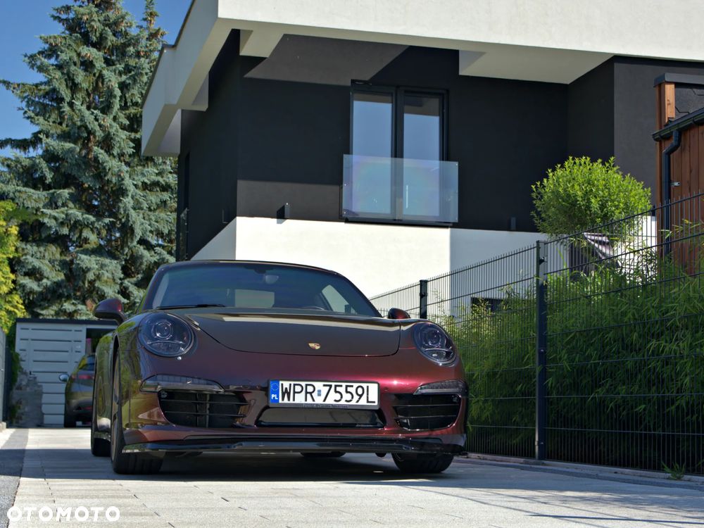 Porsche 911 Carrera S PDK - 25