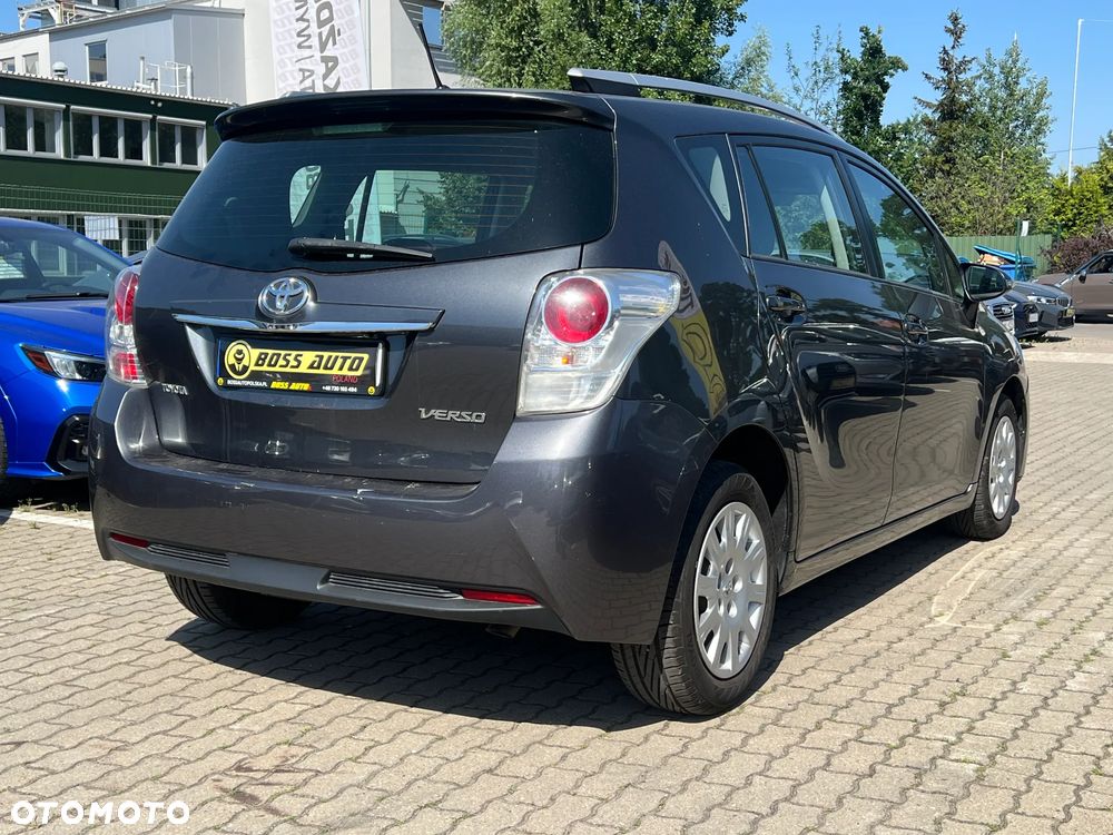 Toyota Verso - 9