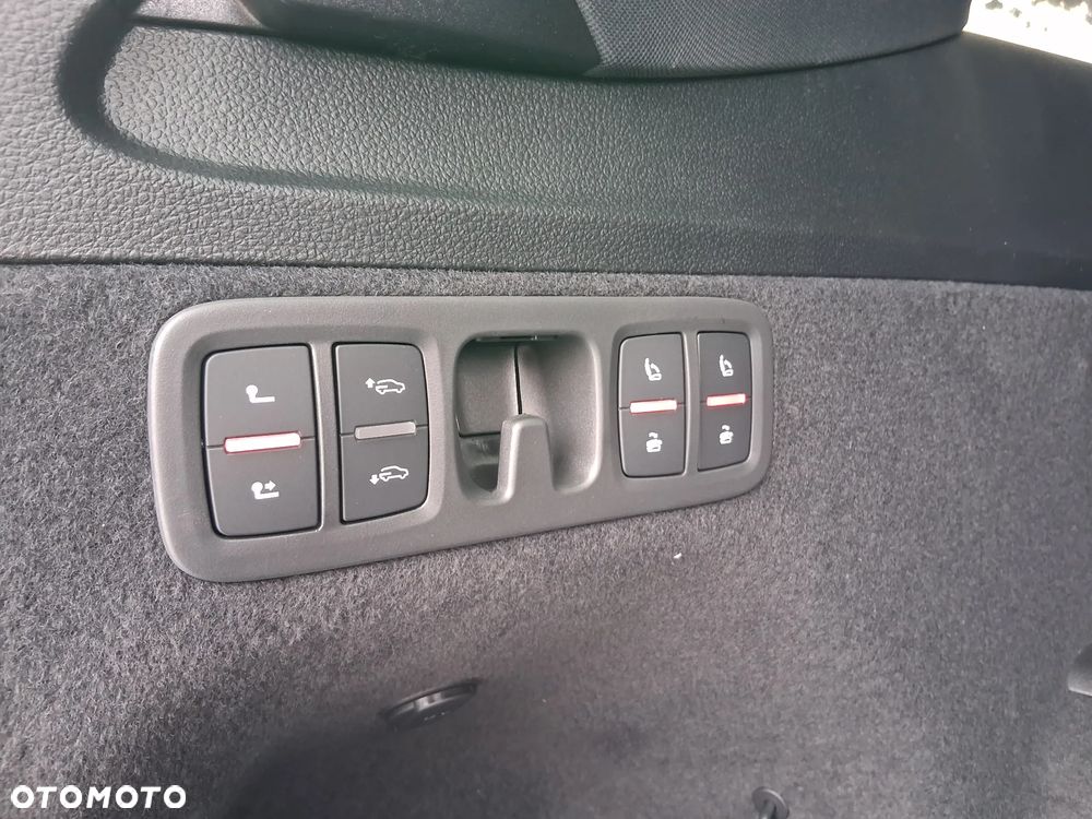 Audi Q7 - 11