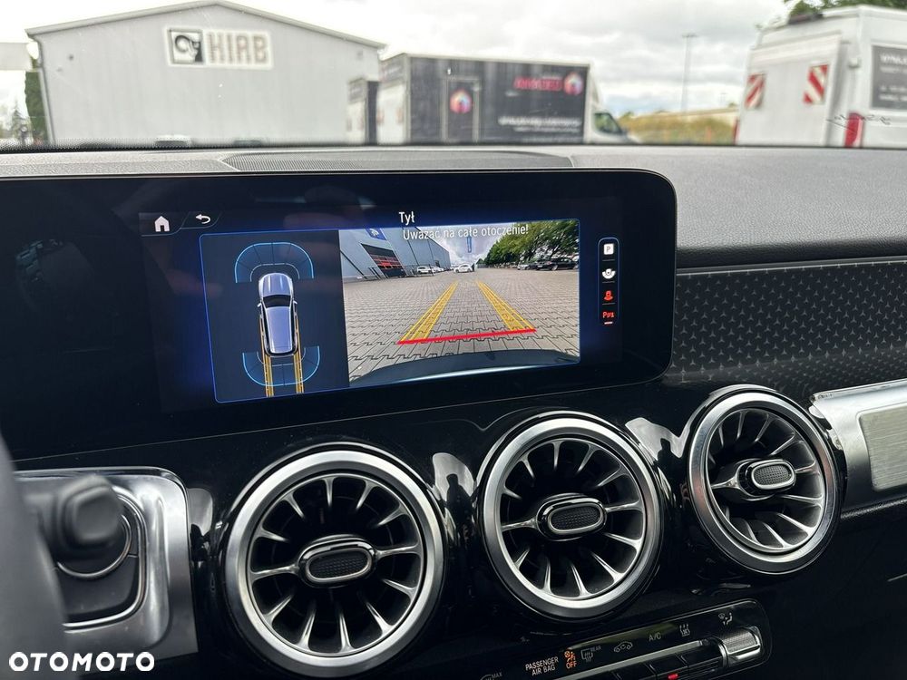 Mercedes-Benz EQB 250 70.5kWh Progressive - 25