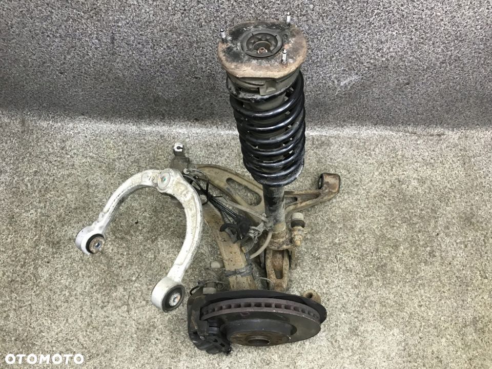 ML W164 kopyto zawieszenie prawy przod 3.0 CDI V6 - 2