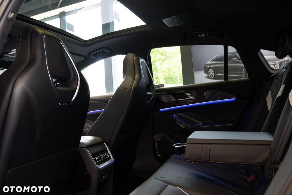 Hongqi H6 - 22