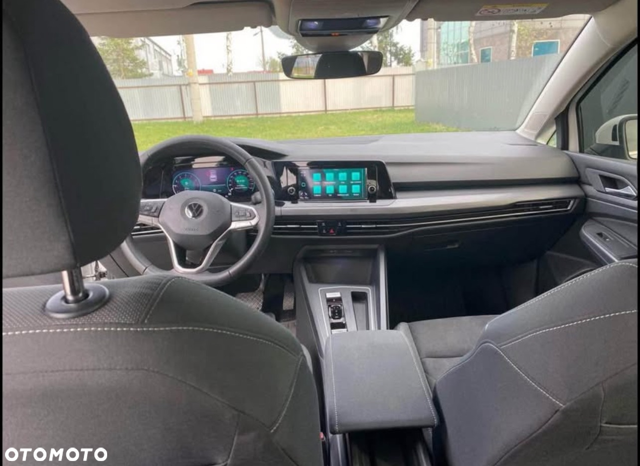 Volkswagen Golf - 5
