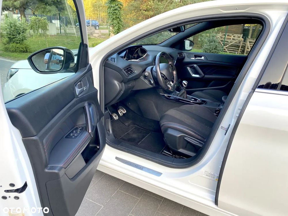 Peugeot 308 - 19