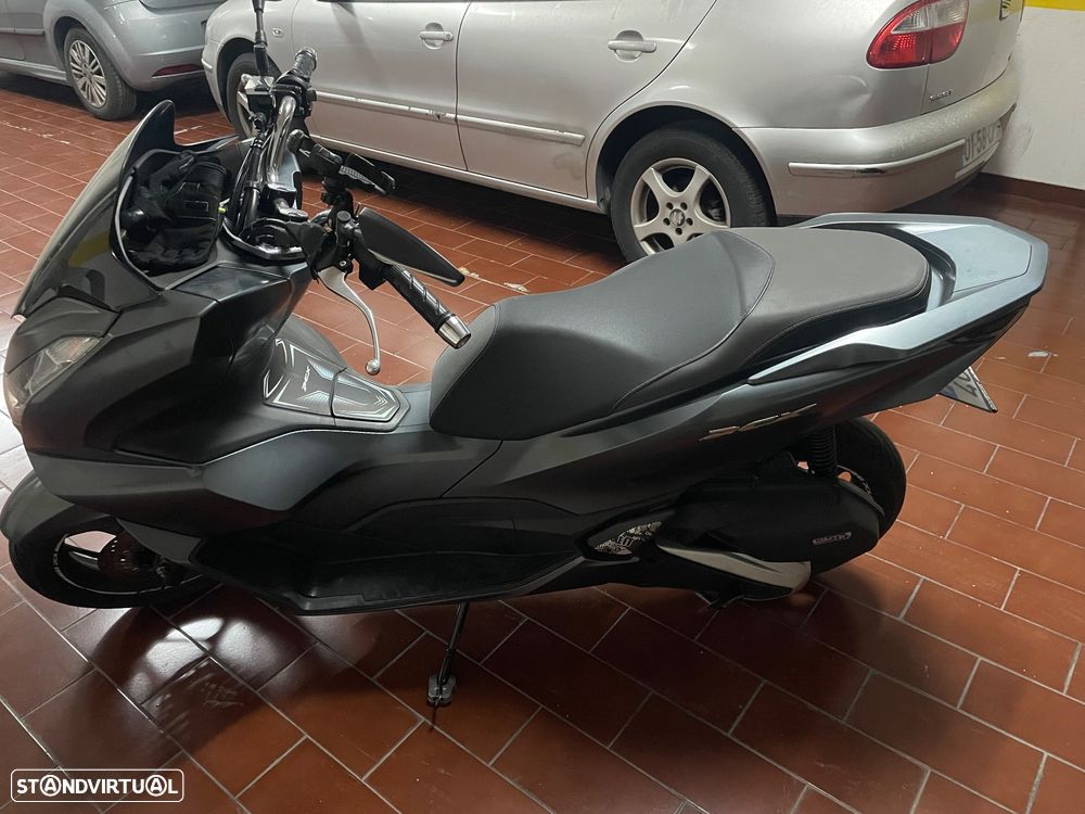 Honda PCX125 JK05 1; 1 - 4