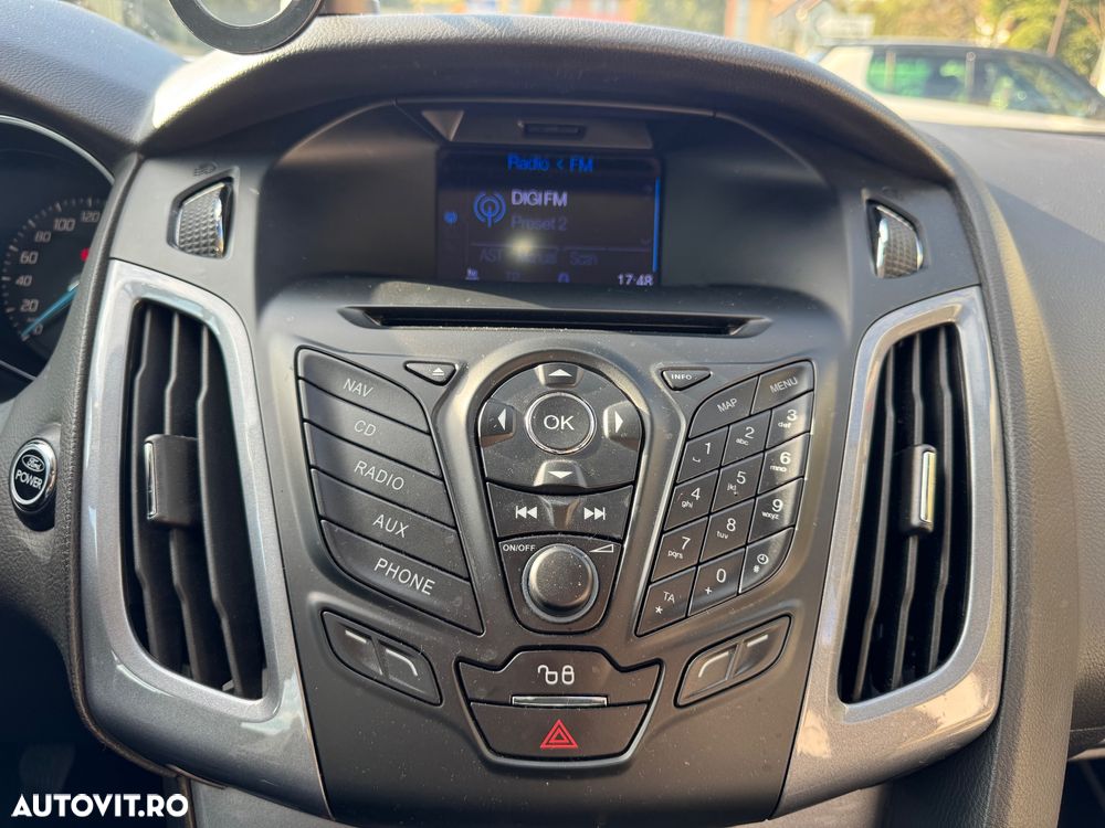 Ford Focus 1.6 TDCI DPF Champions Edition - 20