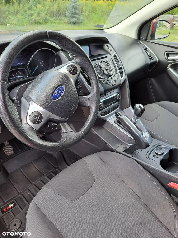 Ford Focus 1.6 EcoBoost Titanium - 10