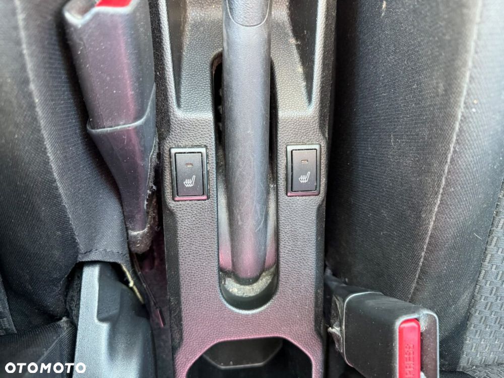 Suzuki Ignis - 29