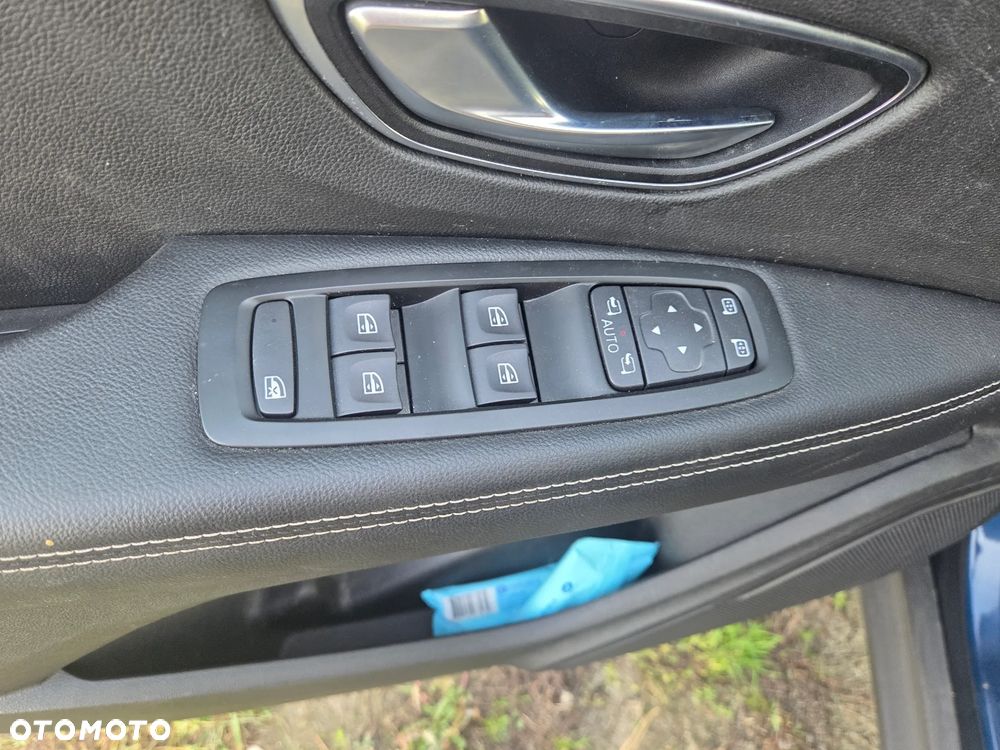 Renault Scenic ENERGY dCi 110 EXPERIENCE - 11