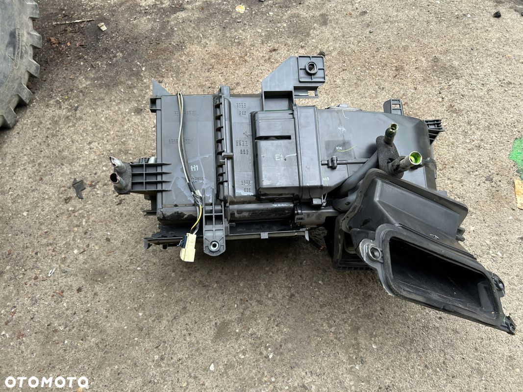 TOYOTA COROLLA VERSO II NAGRZEWNICA KLIMATRONIK EU - 2