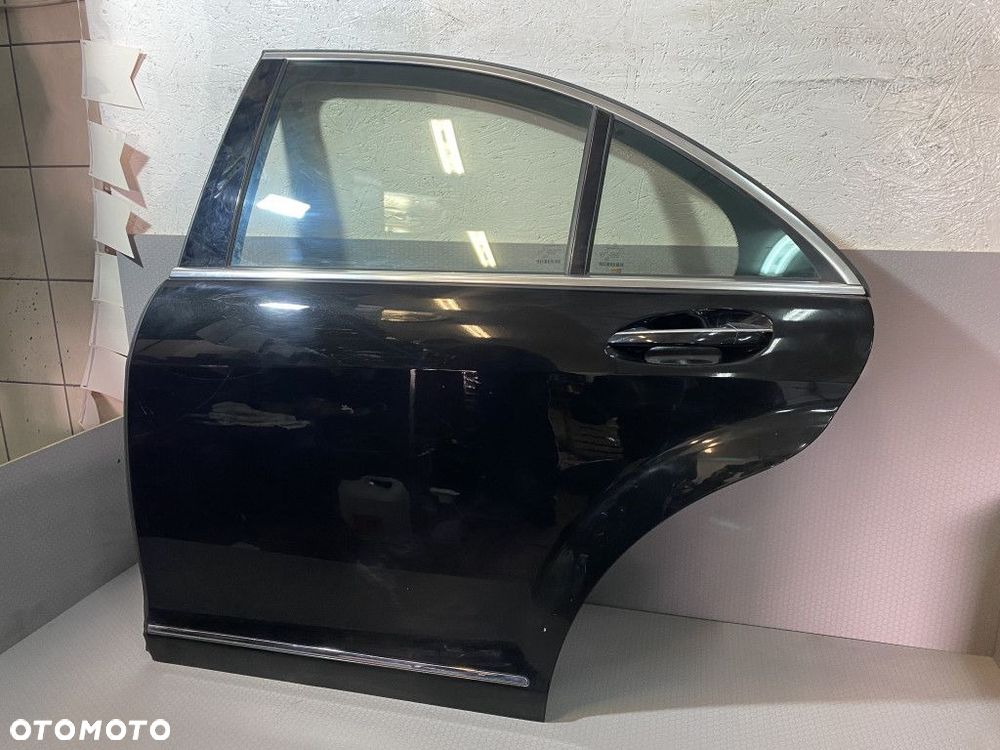 MERCEDES S W221 DRZWI TYŁ LEWE  C197 - 1
