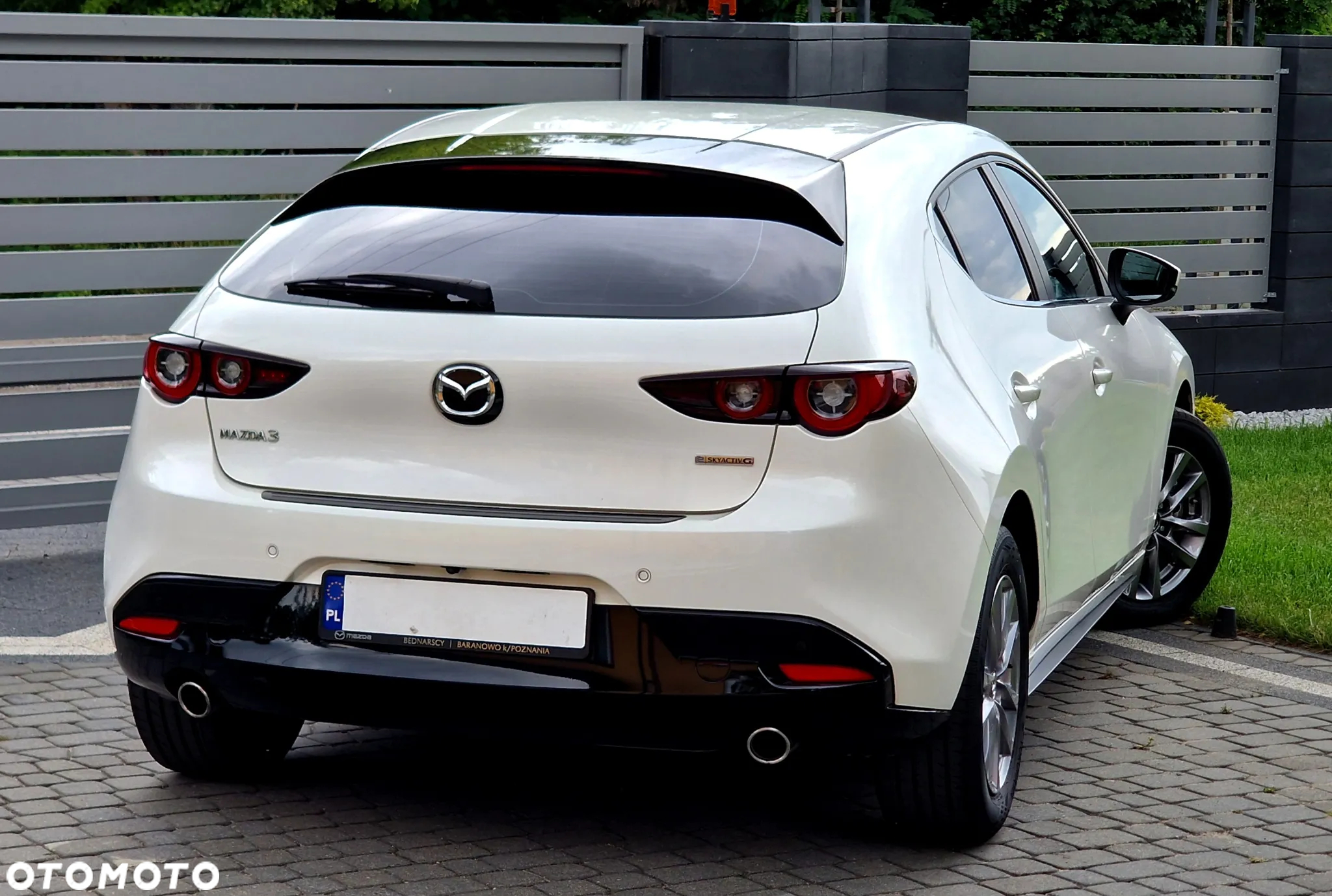 Mazda 3 - 8