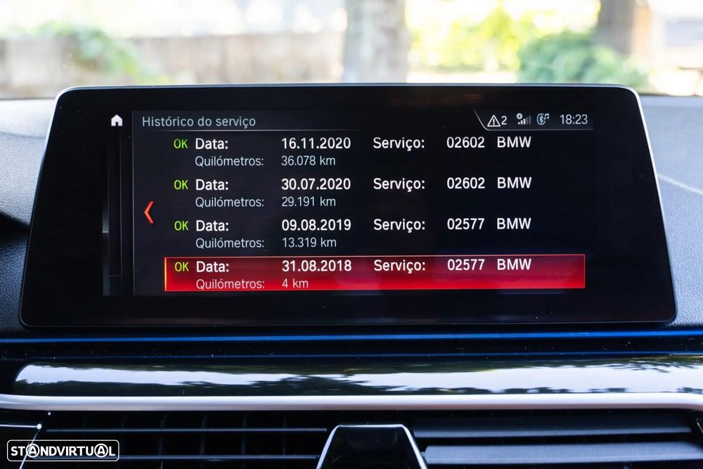 BMW 520 d Pack Desportivo M Auto - 20