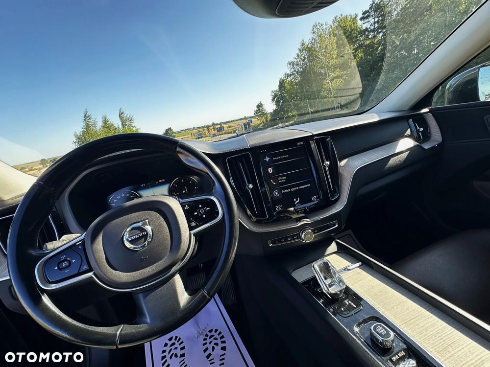 Volvo XC 60 B4 D AWD Geartronic Inscription - 24