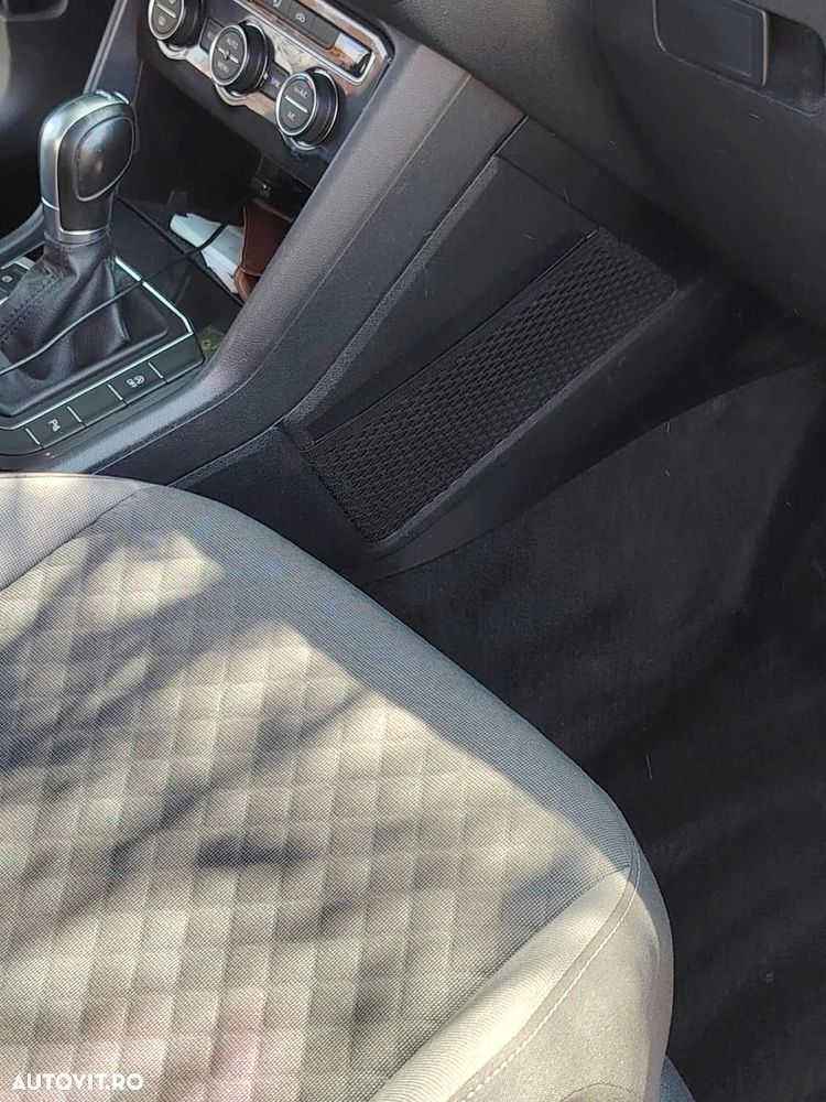 Volkswagen Tiguan 2.0 TDI SCR DSG Trendline - 4
